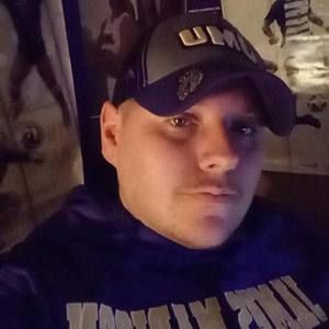 Meet your Posher, Eric